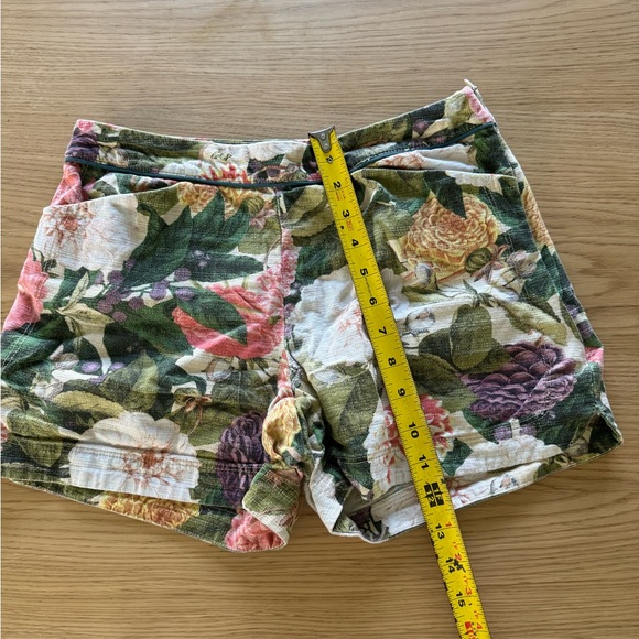 Anthropologie high-waist floral shorts - Picture 10 of 12